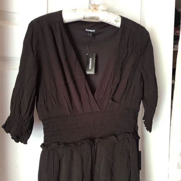 New Express maxi dress, size small - Picture 3 of 6